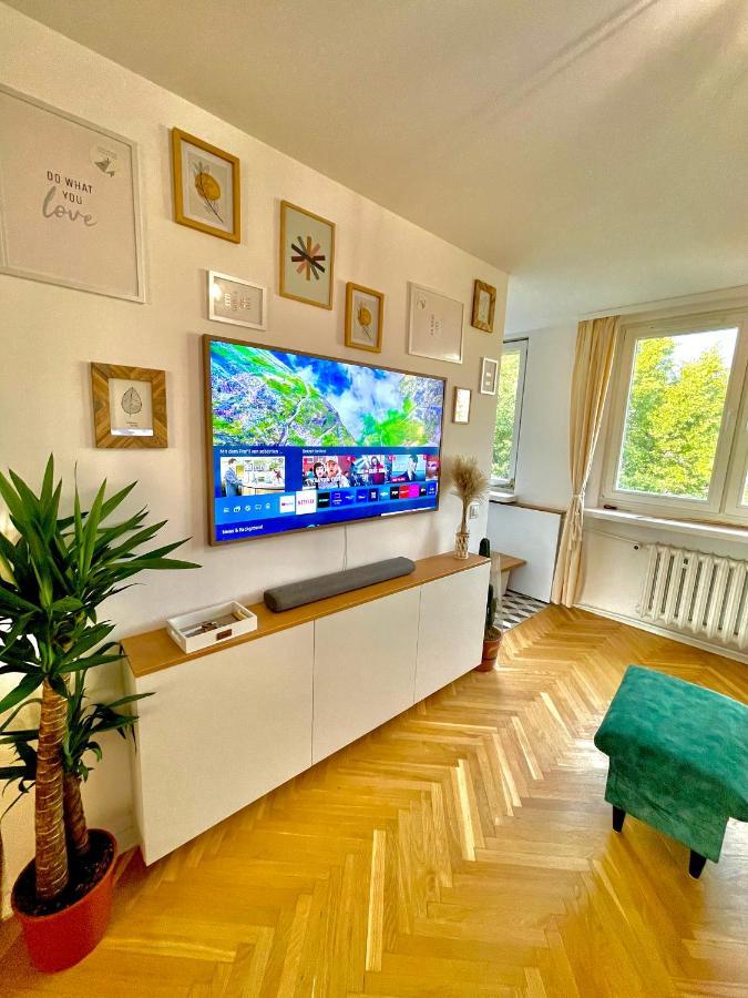 Luxurious Boho Style Apartm. *Home Office* +Desk Kattowitz Exterior foto